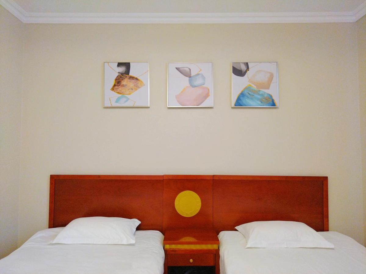 Milky Way Hotel Budapest Luaran gambar